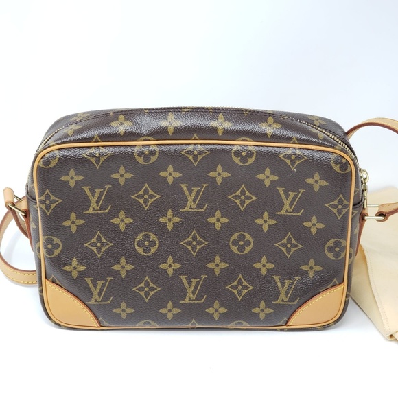 100% Auth Louis Vuitton Trocadero Crossbody Bag - Picture 2 of 9